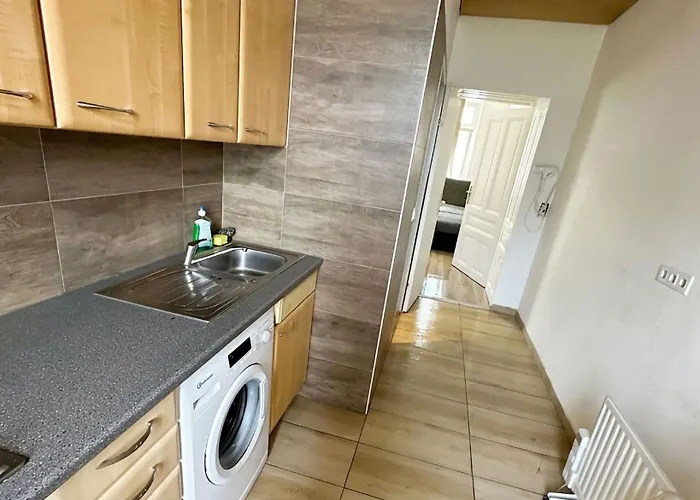Apartment Comfortable Close To Fac Platz Vienna