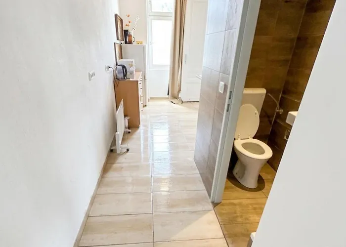 Comfortable Close To Fac Platz Vienna